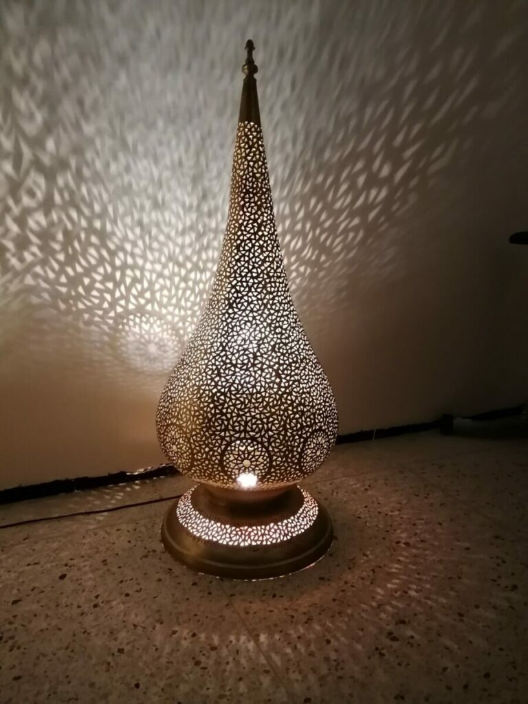 Lanterne marocaine faite à la main