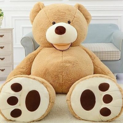 Giant Teddy Bear: Super Comfortable Plush