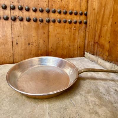 Pure copper frying pan